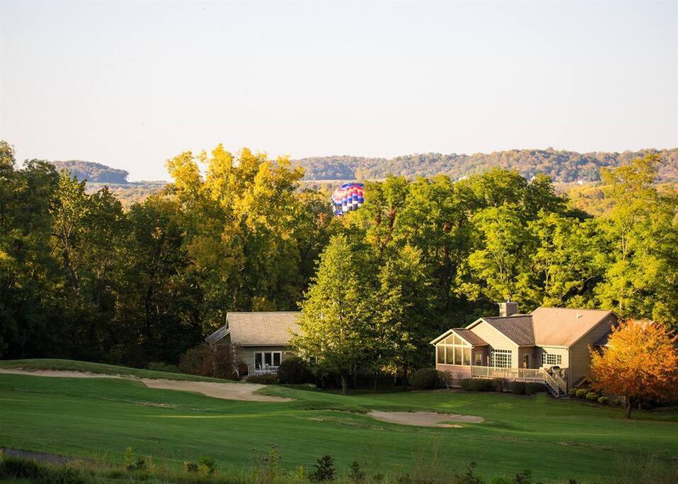 Relaxing 2Bedroom Townhome W/Playroom & Great View Galena Exterior photo