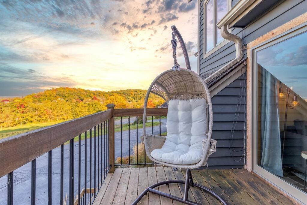 Relaxing 2Bedroom Townhome W/Playroom & Great View Galena Exterior photo